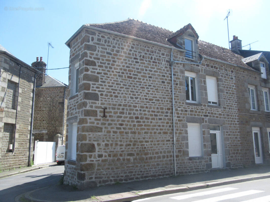 Appartement à LA FERTE-MACE