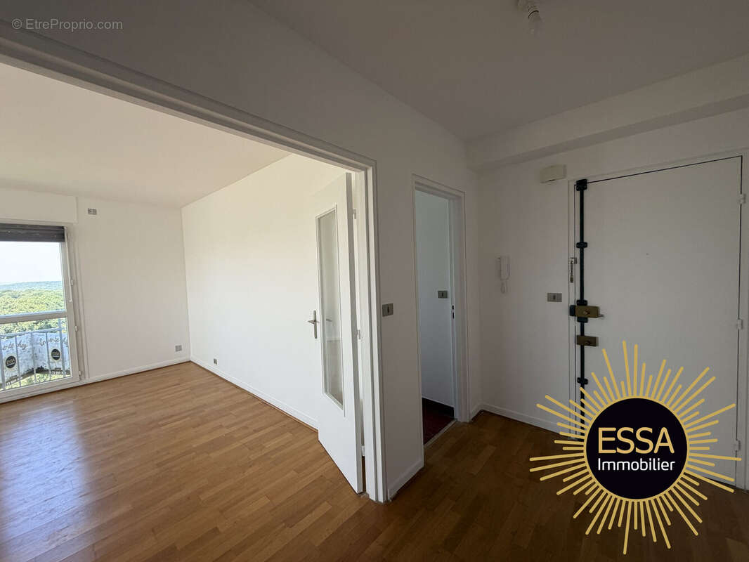 Appartement à VELIZY-VILLACOUBLAY