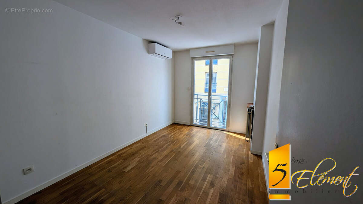 Appartement à CHAPONOST
