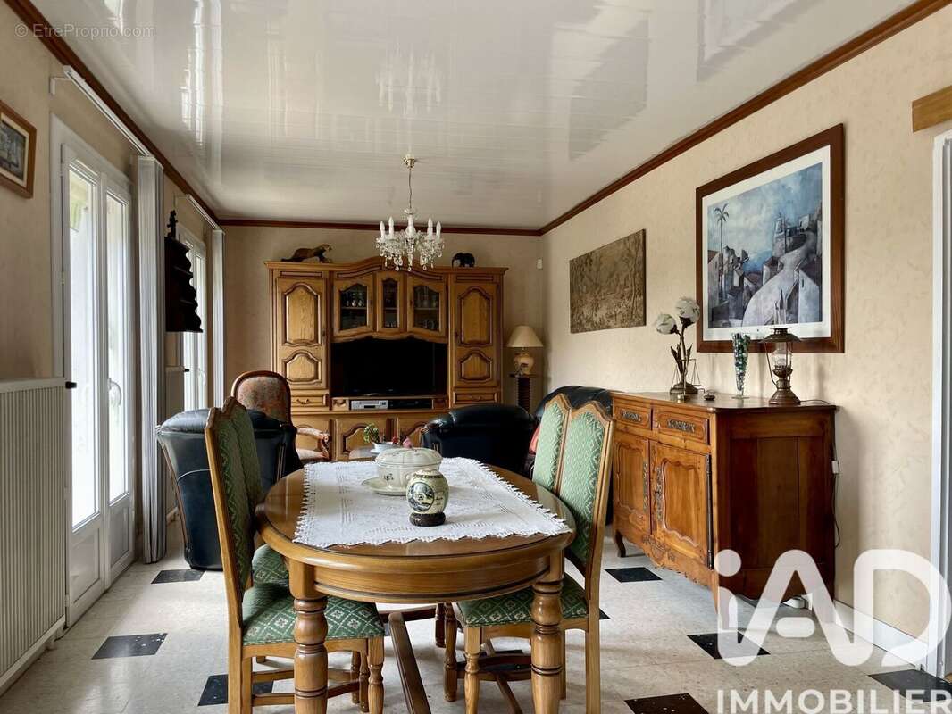 Photo 8 - Maison à SAINT-DENIS-EN-VAL