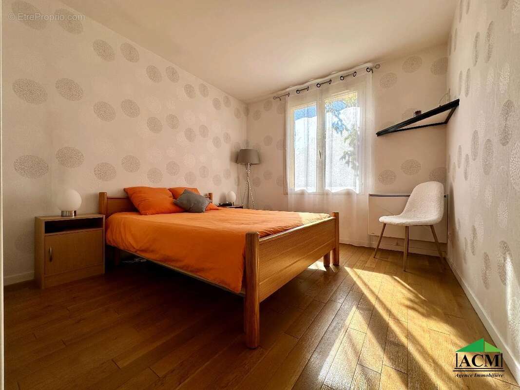 Maison à MERY-SUR-OISE