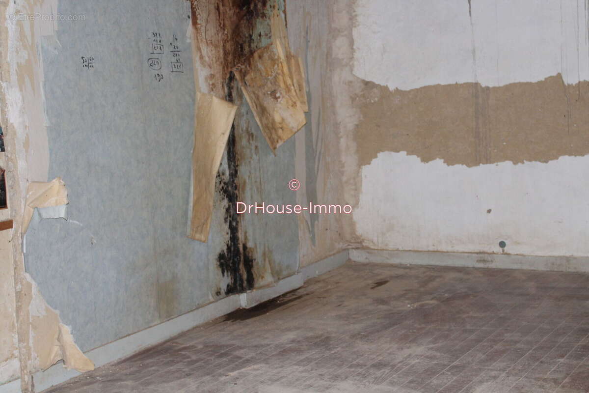 Maison à GOND-PONTOUVRE