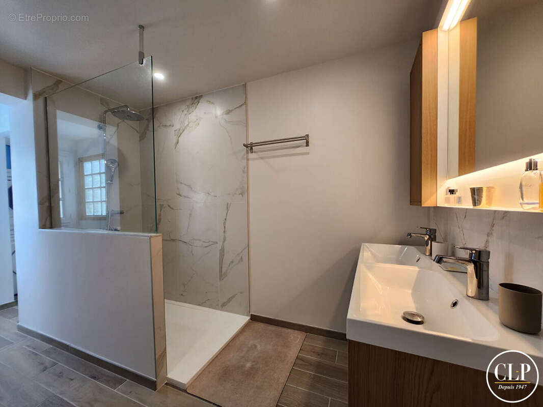 Maison à FONTENAY-SOUS-BOIS