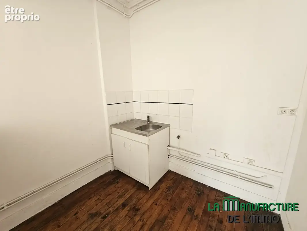 Appartement de caractère de type T3 de 65,06 m2 Carrez - Prox. Châteaucreux - photo 3