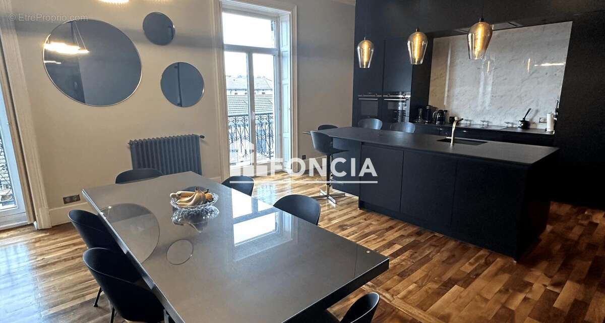 Appartement à GRENOBLE