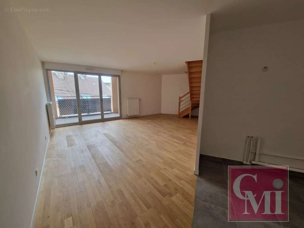 Appartement à ARPAJON