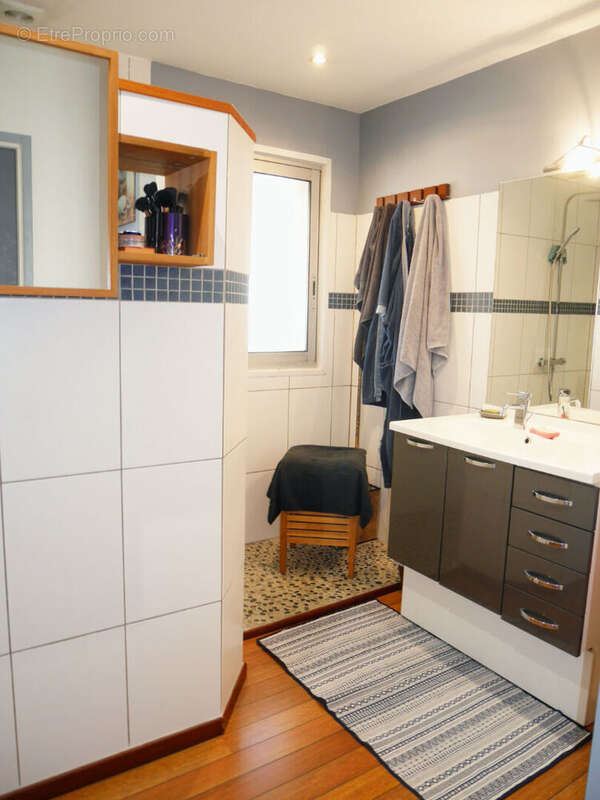 CANEJAN maison  5 pièces à vendre 136m2 ref 2228 - photo 11