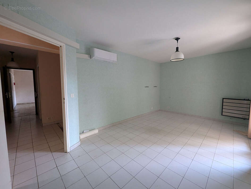 Appartement  T3 Bastia Sud - photo 2