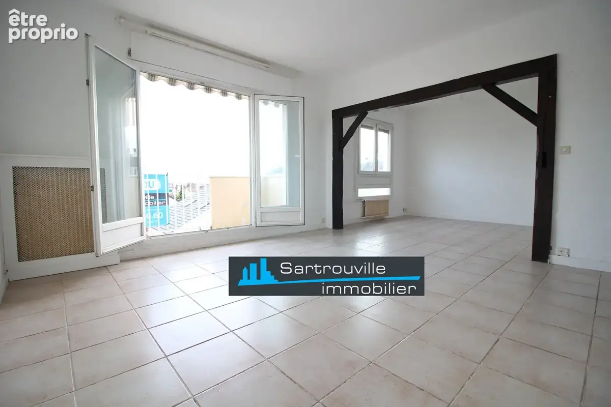 Appartement à HOUILLES