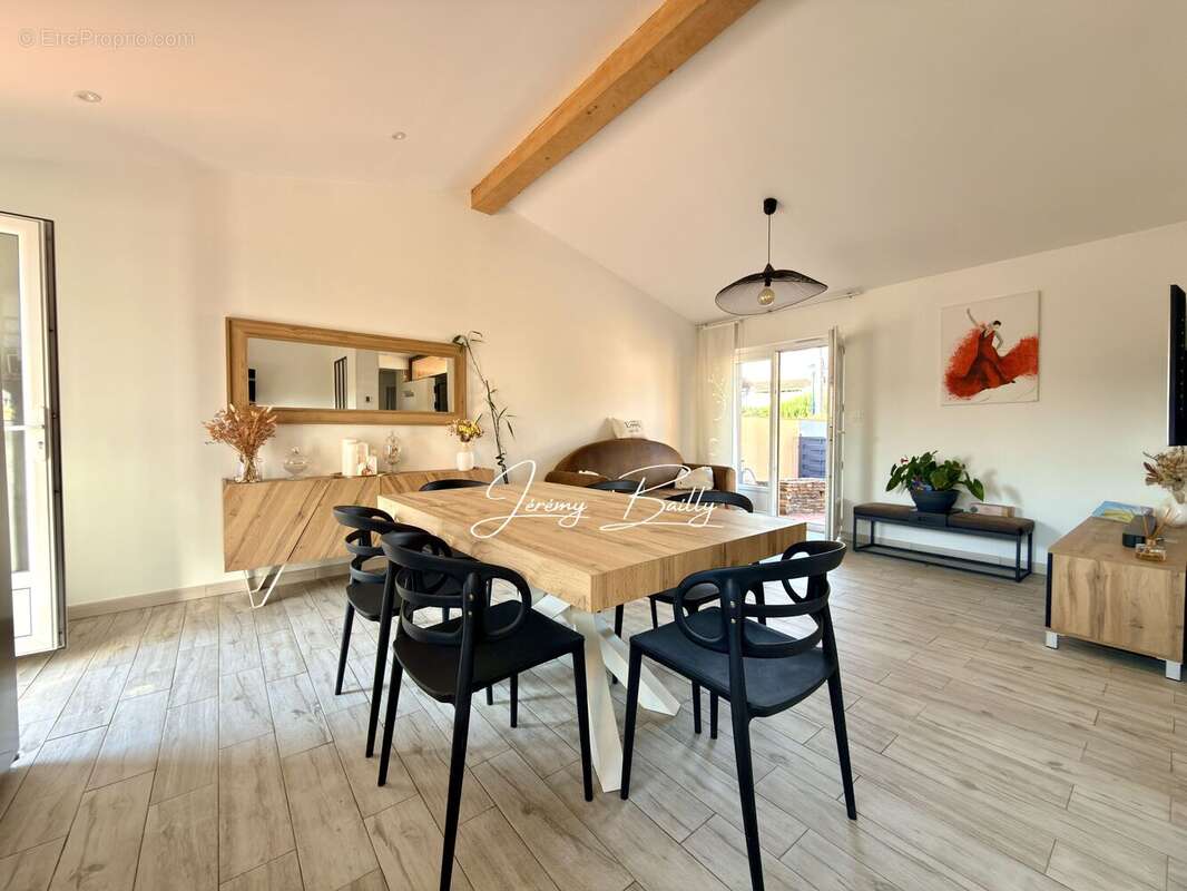 Maison 86 m² à Cabestany  - photo 3