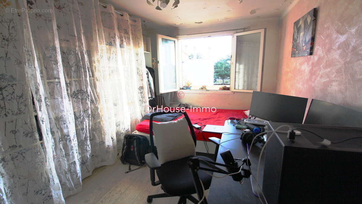Appartement à MARSEILLE-9E