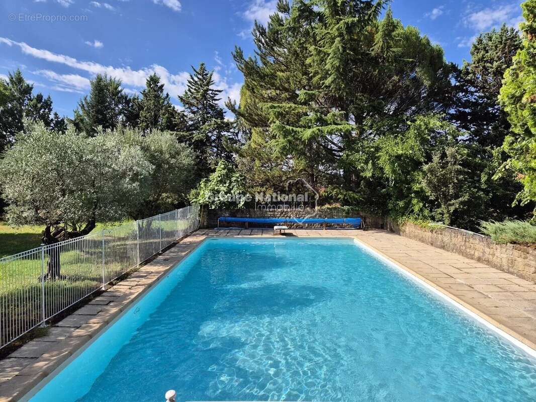Pernes-les-fontaines - villa provencale 5 chambres + garage et piscine - photo 5