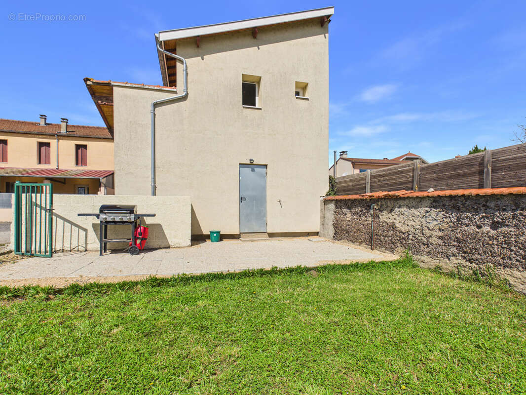 Maison à BOURNONCLE-SAINT-PIERRE