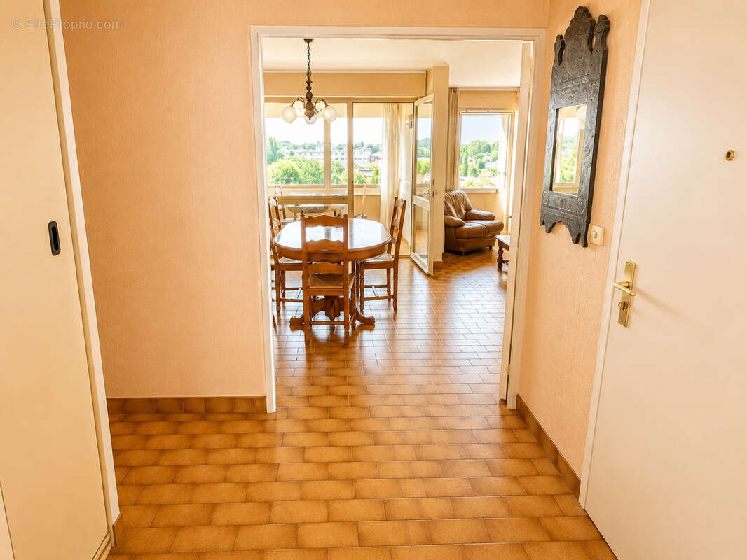 A vendre, Appartement T3 avec Garage et Cave - photo 4
