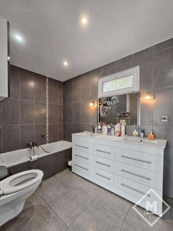 Maison à MARSEILLE-12E