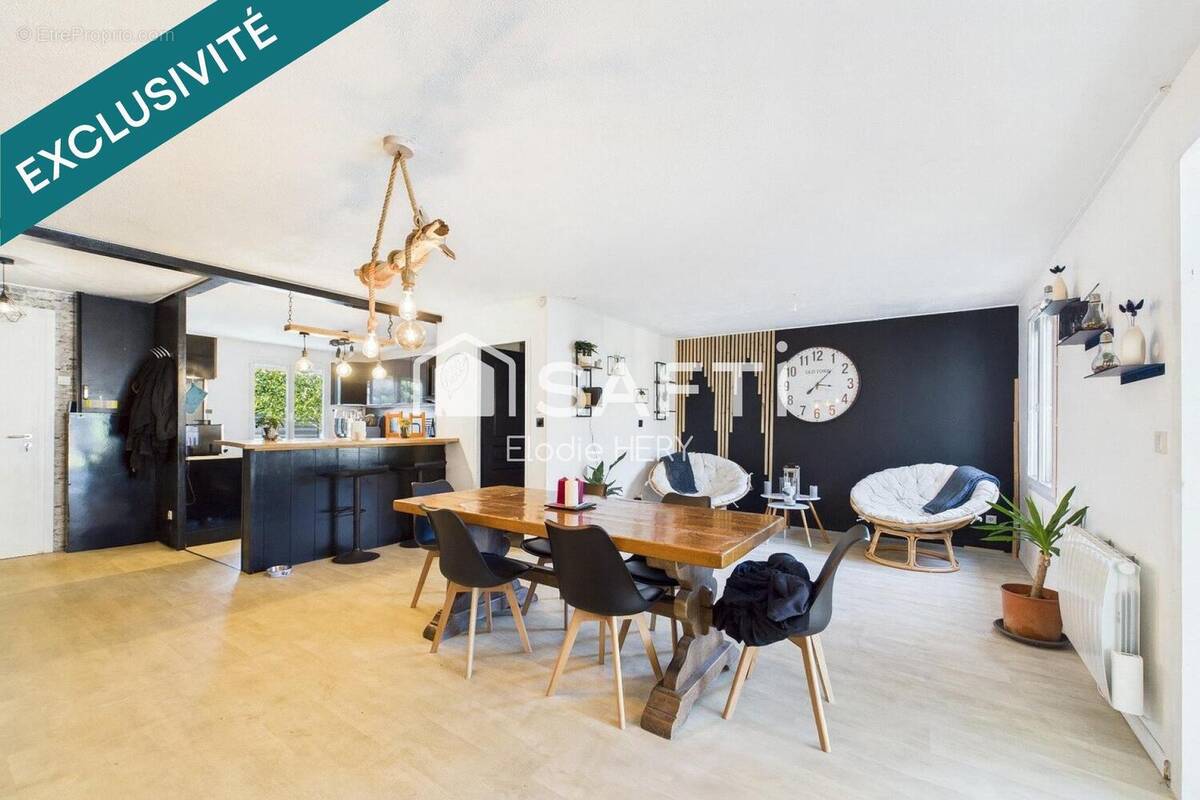 Photo 1 - Maison à LE TAILLAN-MEDOC