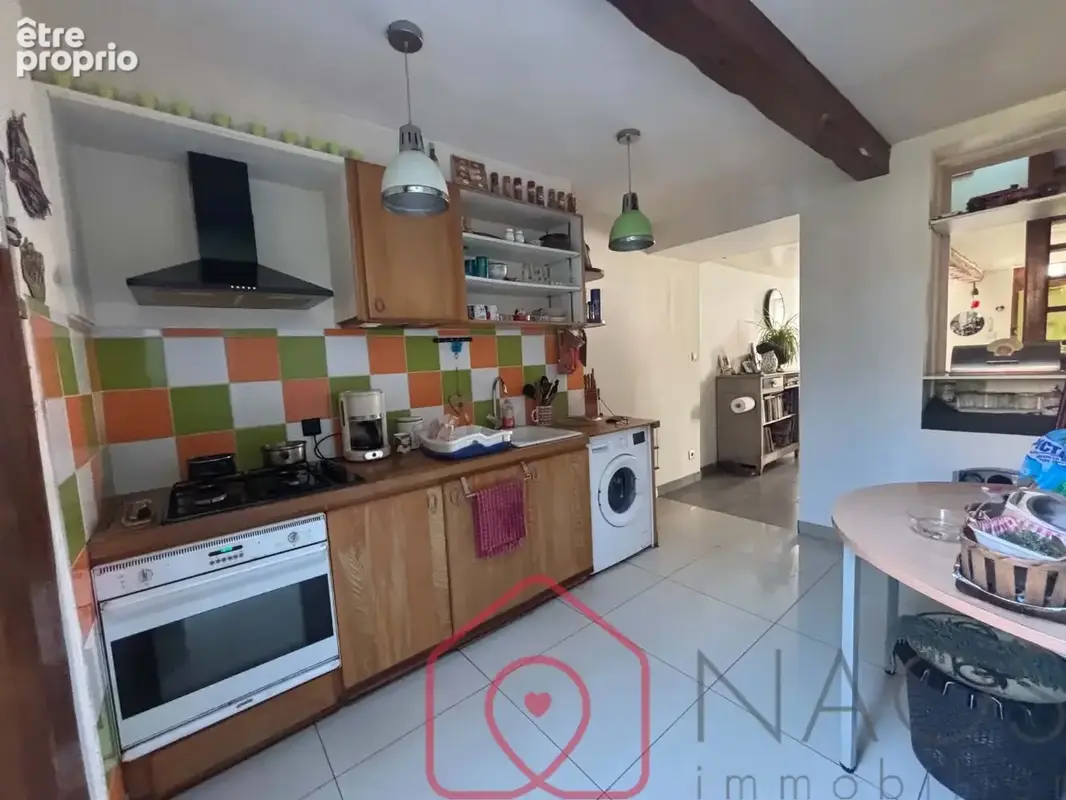 Au cur de la ville, cette maison de 67,31 m², - photo 2