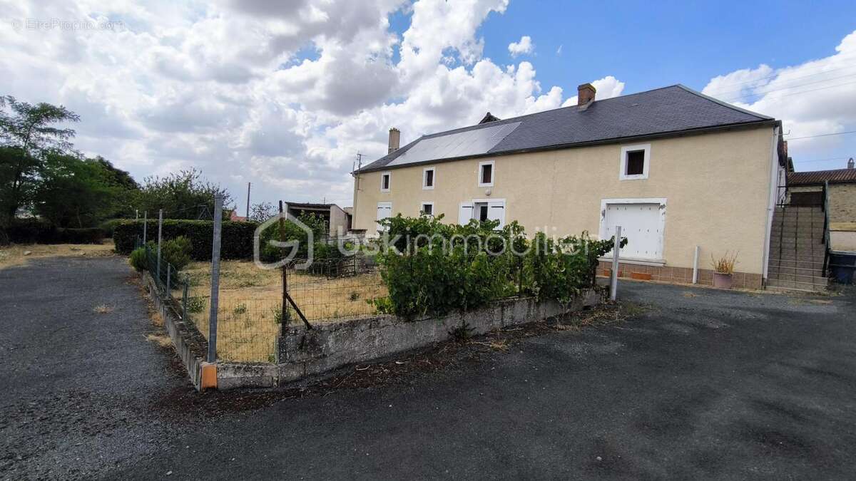 Maison idéale primo‑accédants/ artisants/ investisseurs – Gourgé - photo 21