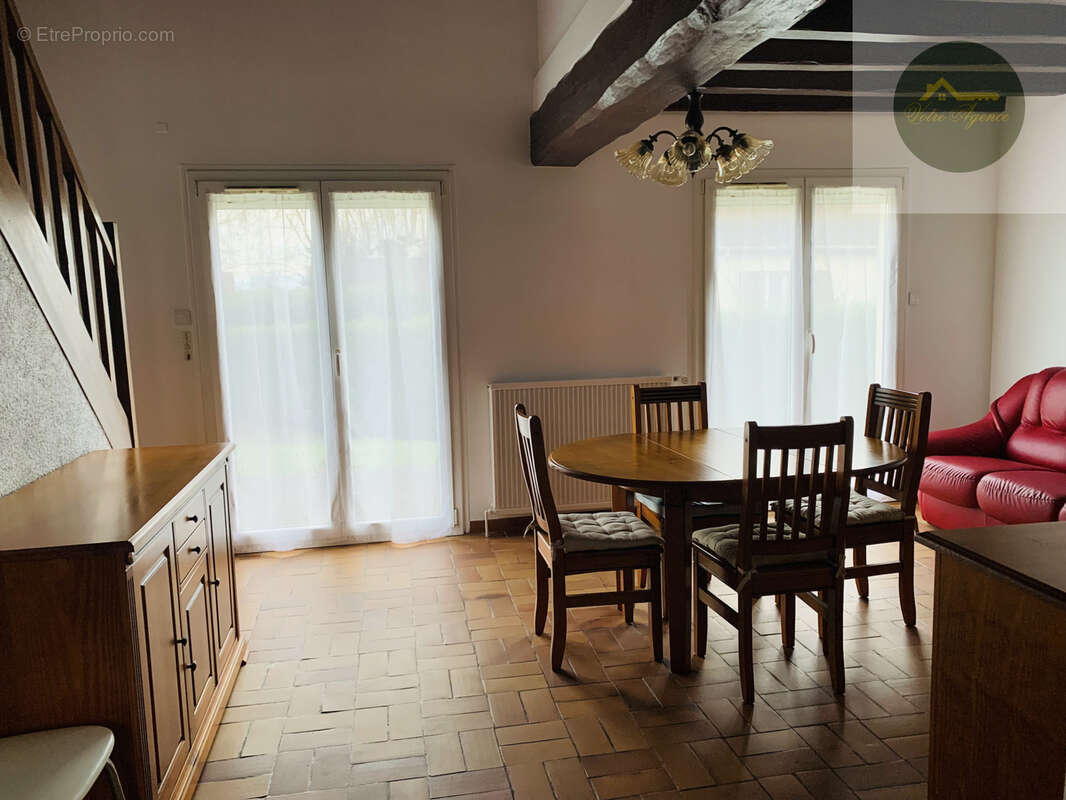 Maison à CHEROY