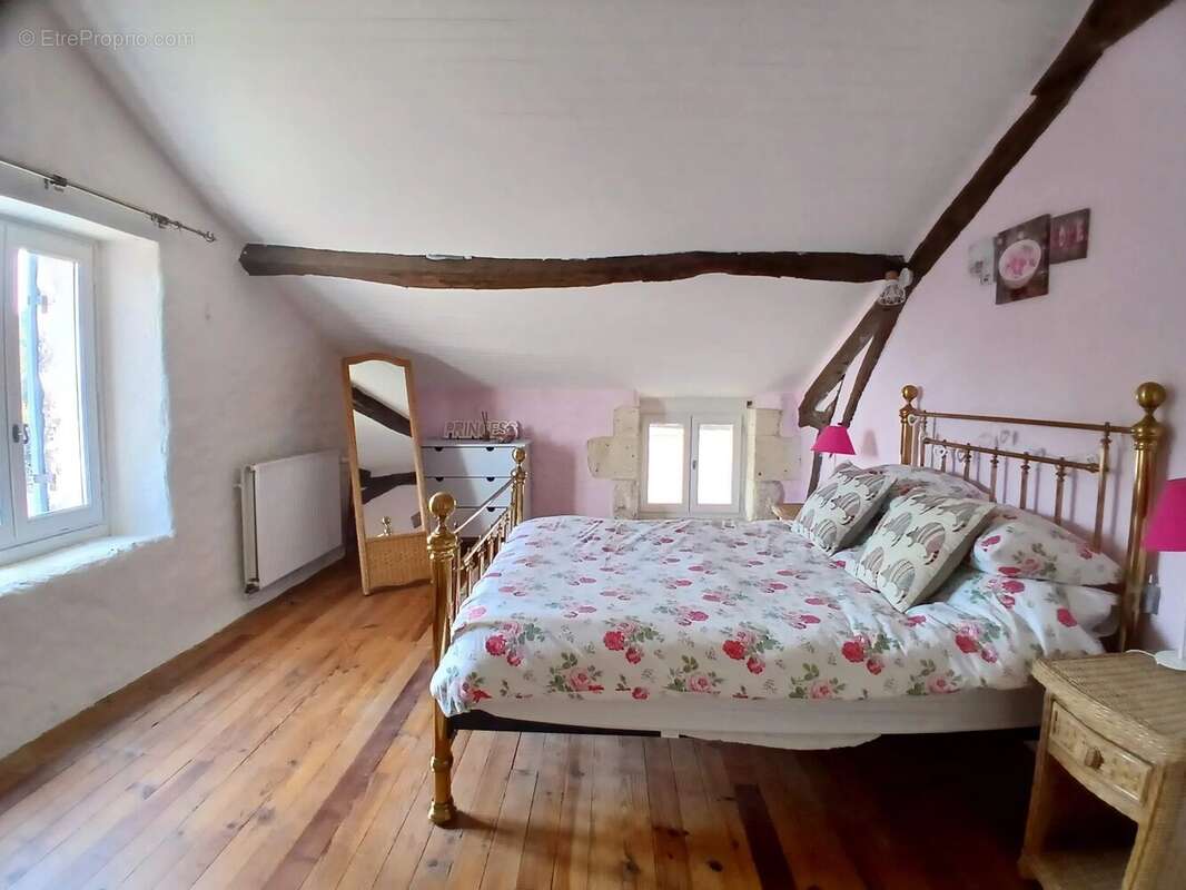 Maison à TOCANE-SAINT-APRE