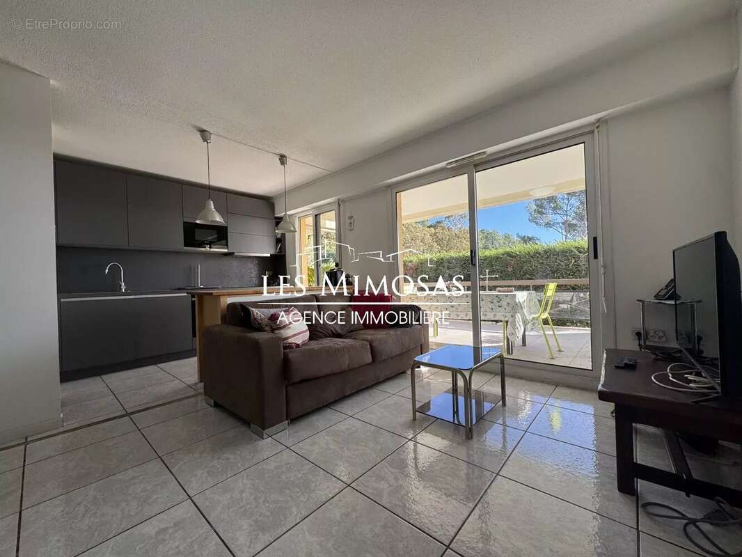 Appartement à SAINT-RAPHAEL