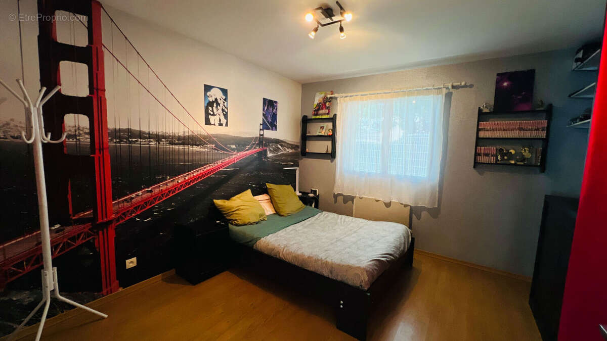 Maison à SAINT-DENIS-EN-BUGEY