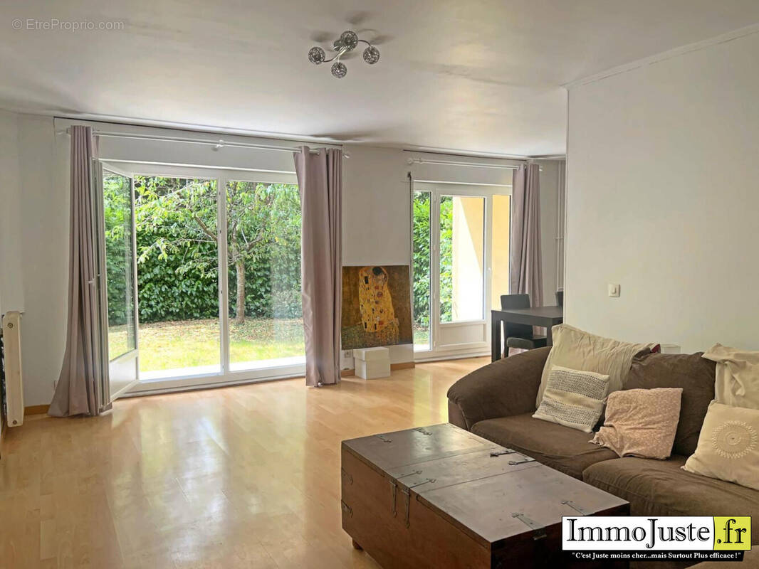 Appartement à ELANCOURT