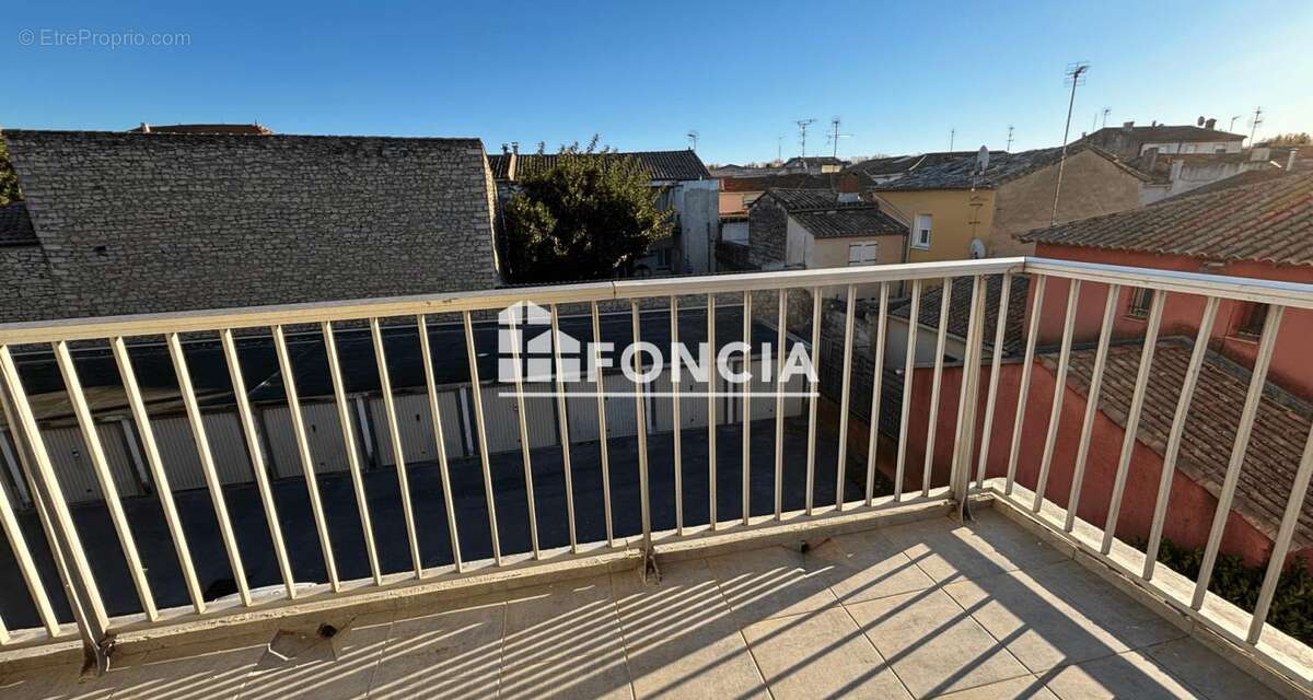 Appartement à LUNEL