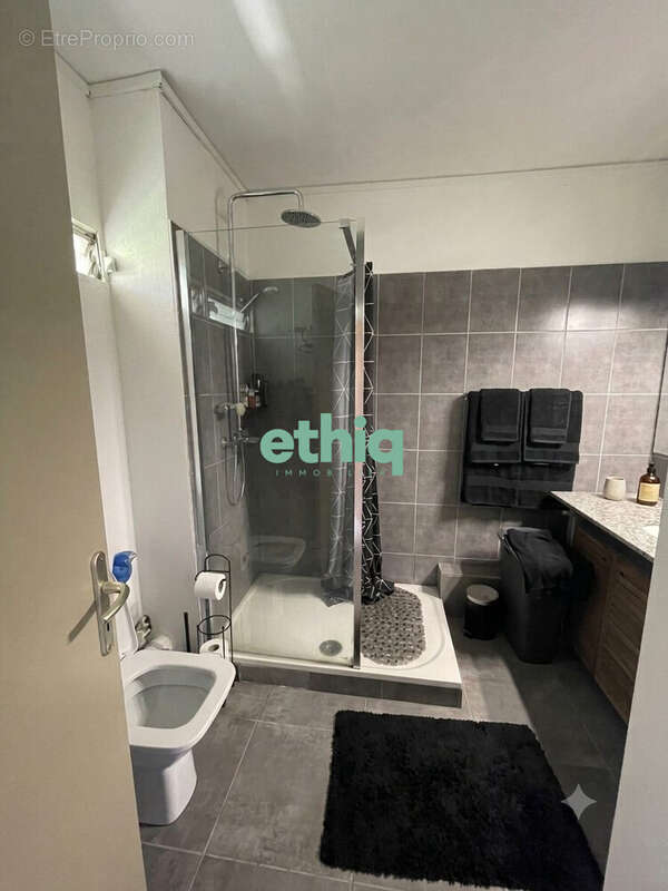 Appartement 31 m² à Le Gosier  - photo 3