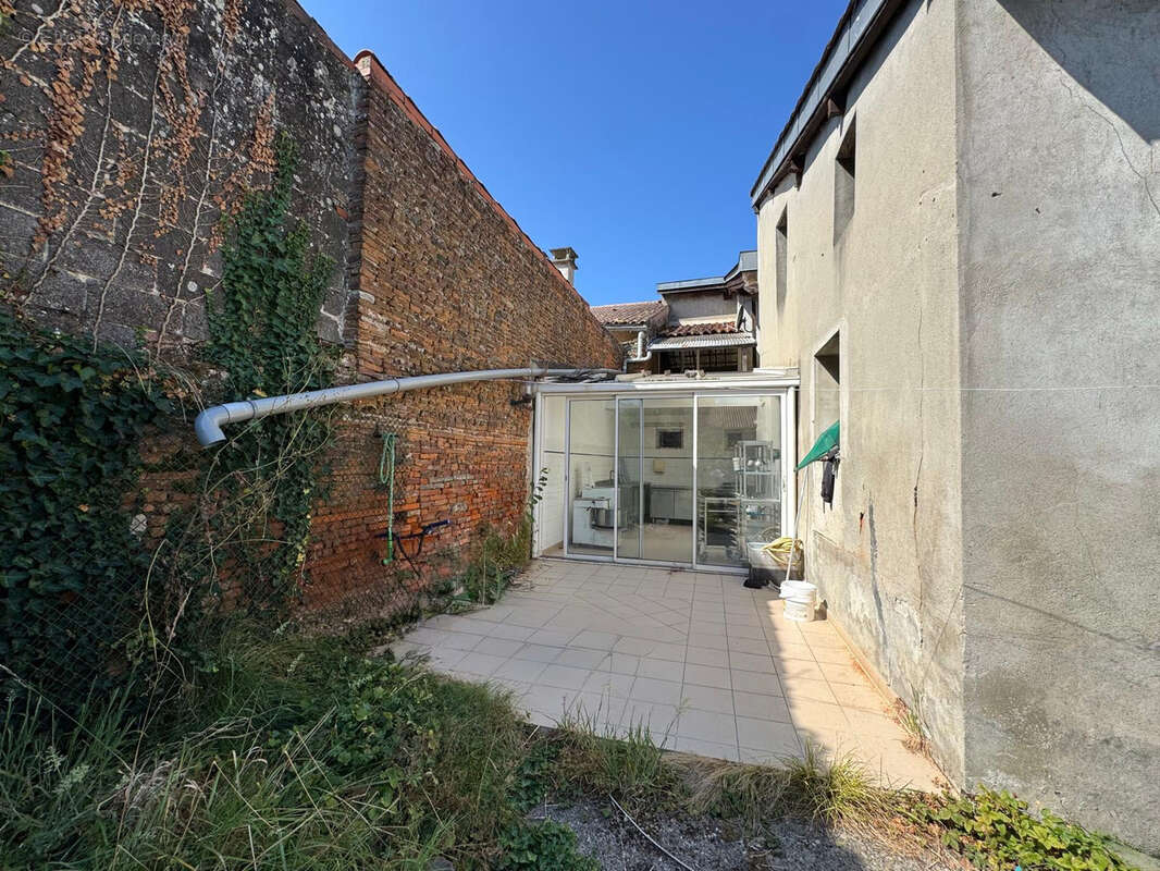 Maison à CASTELSARRASIN
