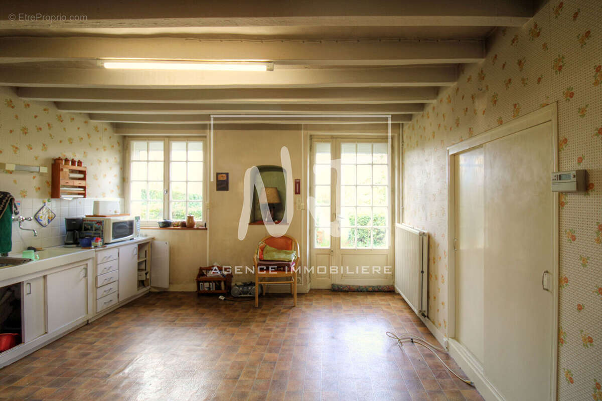 Maison à BEAUFORT-EN-VALLEE