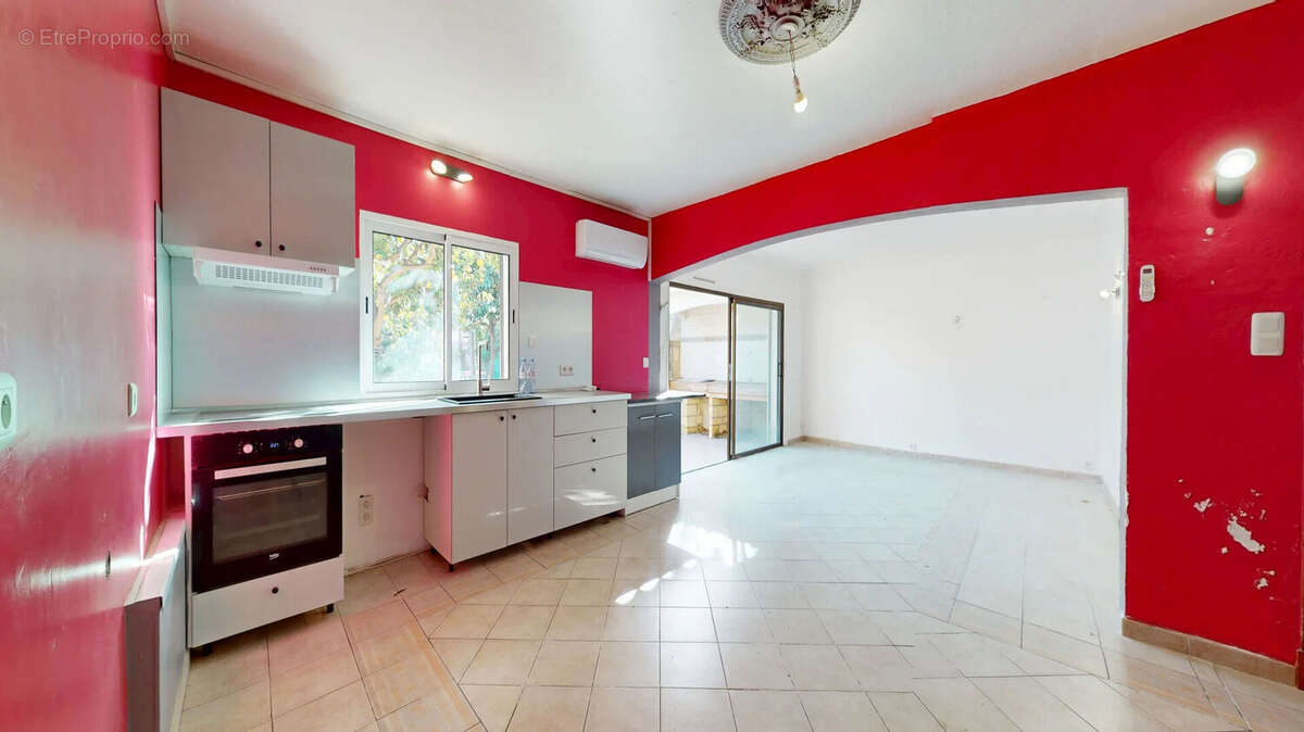 Maison à FREJUS
