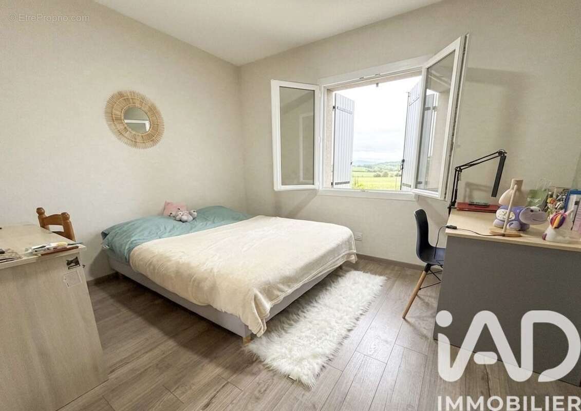 Maison 116 m² à Les Pins  - photo 7