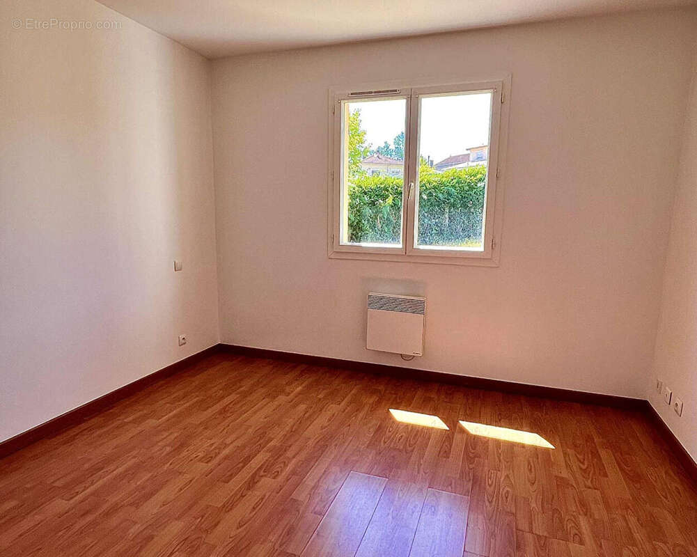 Maison à SAINT-LOUBES