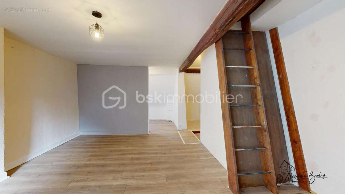 Appartement à PITHIVIERS