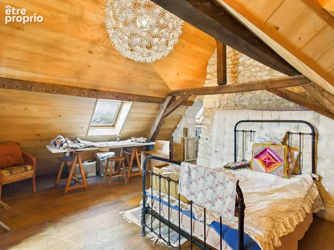 Trois maisons situées dans un endroit paisible proche d'une belle ville bastide - photo 13