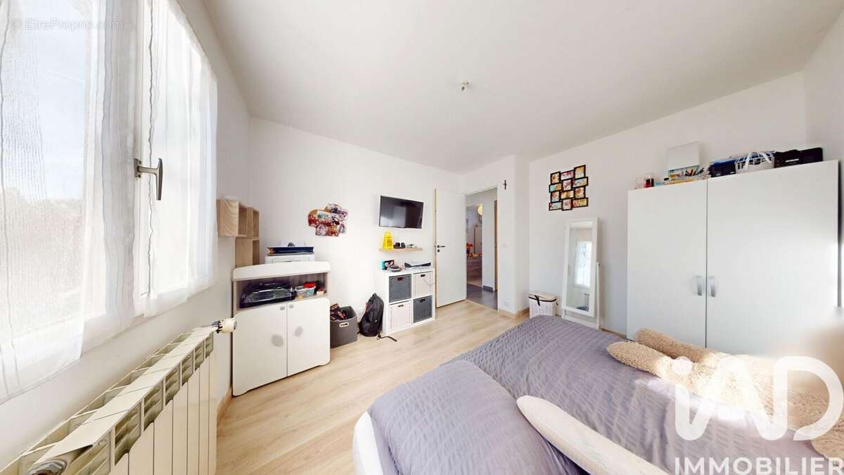 Photo 9 - Maison à VARENNES-SUR-SEINE