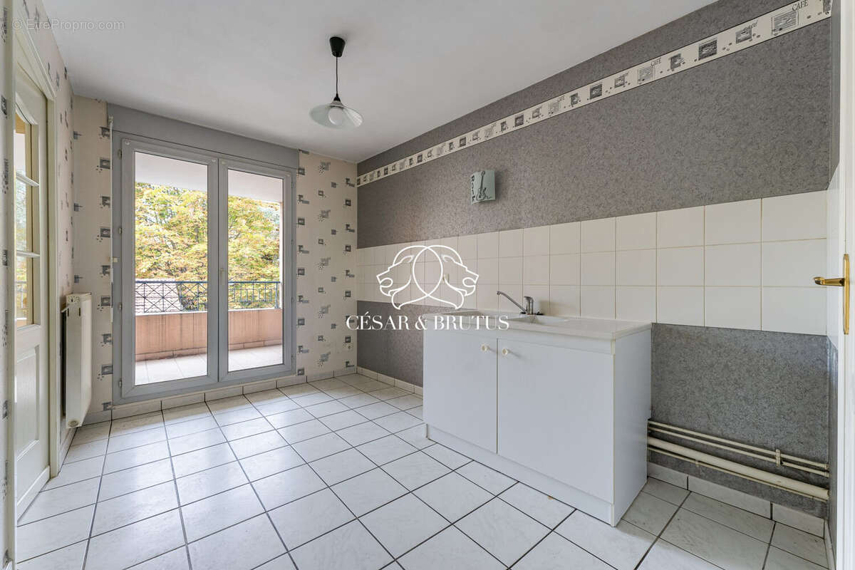 Appartement à LYON-3E