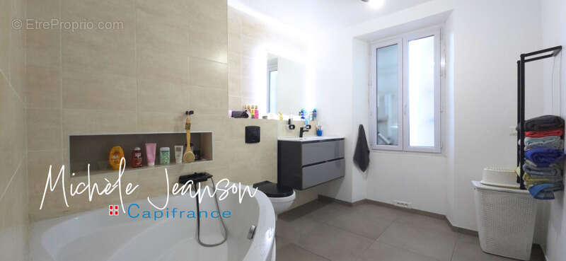 Maison à LA ROCHETTE