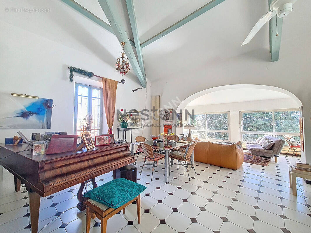 Maison à SAINT-CHRISTOL-LES-ALES