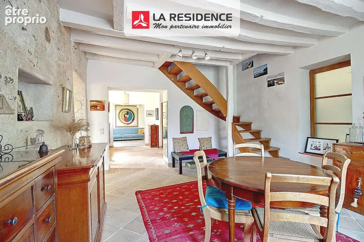 Maison 8 pièces 195 m² à vendre à Orgeval (78630) - photo 3