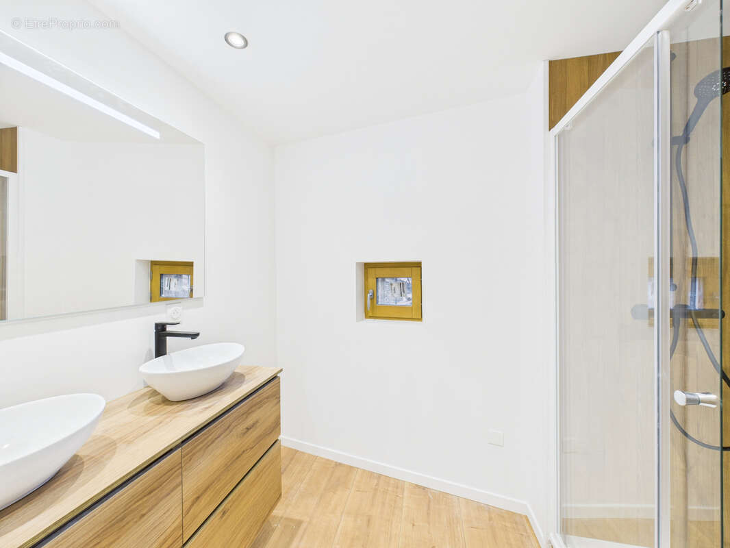 Appartement à VALS-PRES-LE-PUY