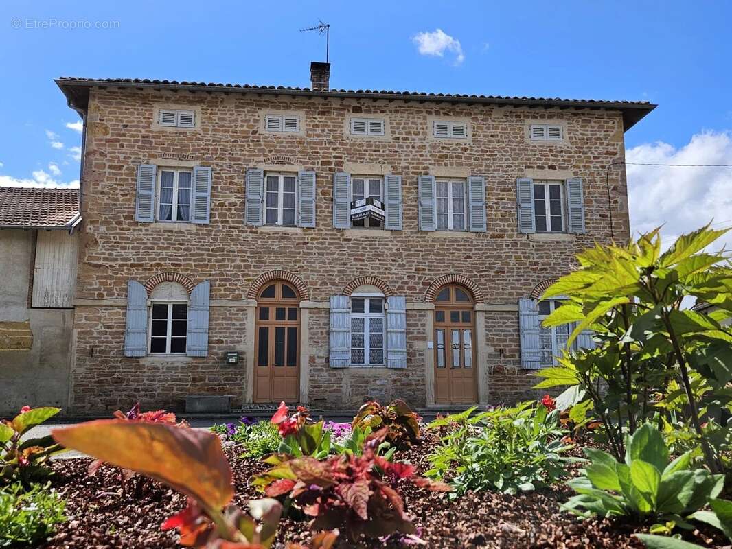 Maison à DOMMARTIN
