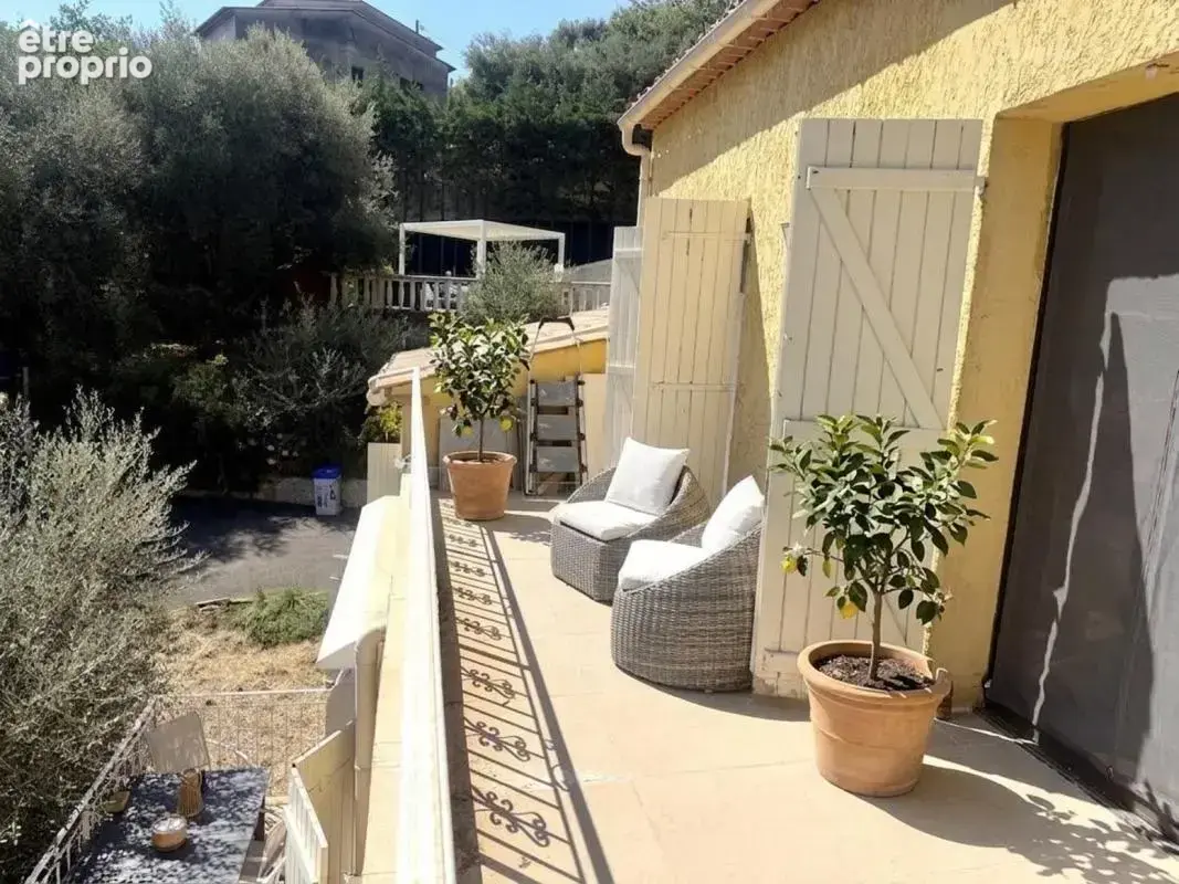 Maison 5 pièces 143 m² à vendre à Castagniers (06670) - photo 12