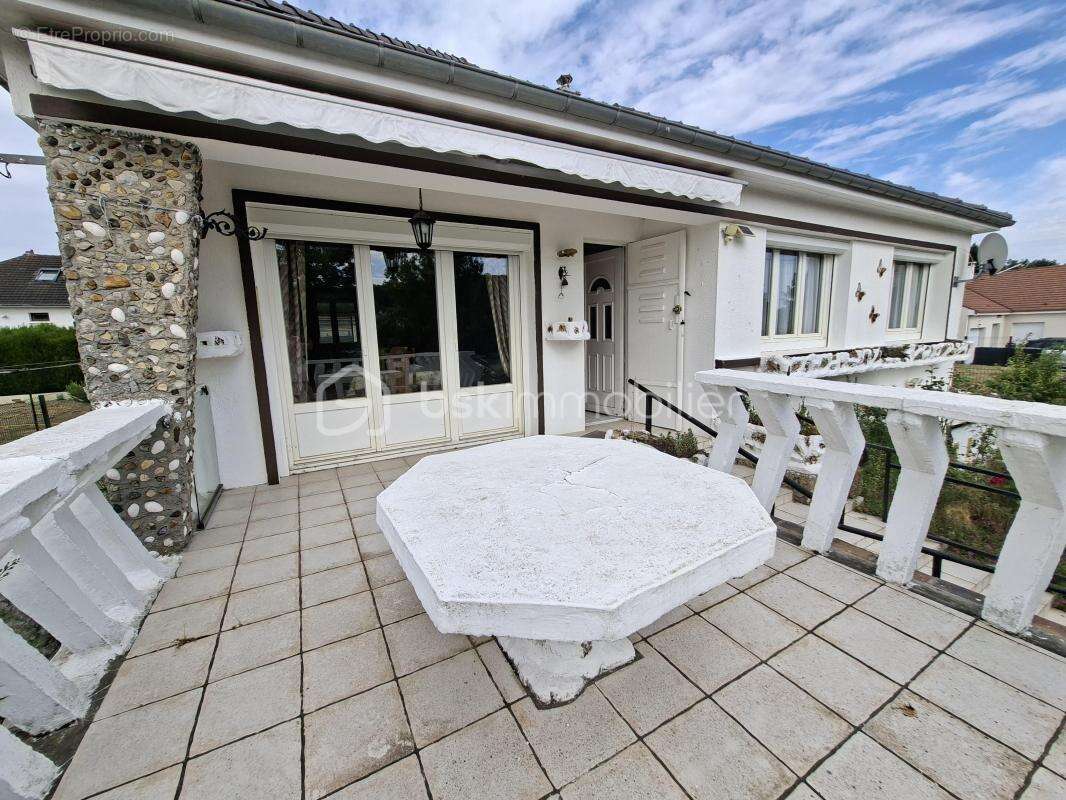 Maison 78 m² à Longueil-Annel  - photo 2