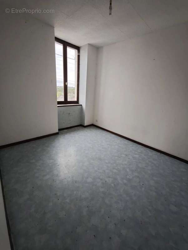 Vente Maison Cercy-la-tour(58340) 20 000ï¿œ - photo 8