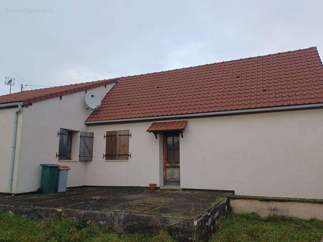 Maison à PERONNE
