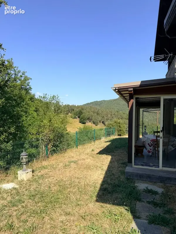 LE HAUT VERNET (04140)-Beau CHALET- 80m2 + Garage et atelier 80m2-Terrain 750 m2 - 275 000 € - photo 20