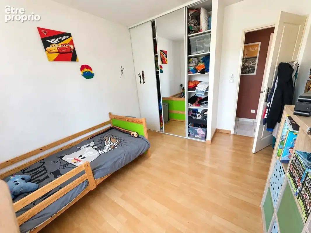 Plain pied 98 m², 5 pièces, 3 chambres - photo 13