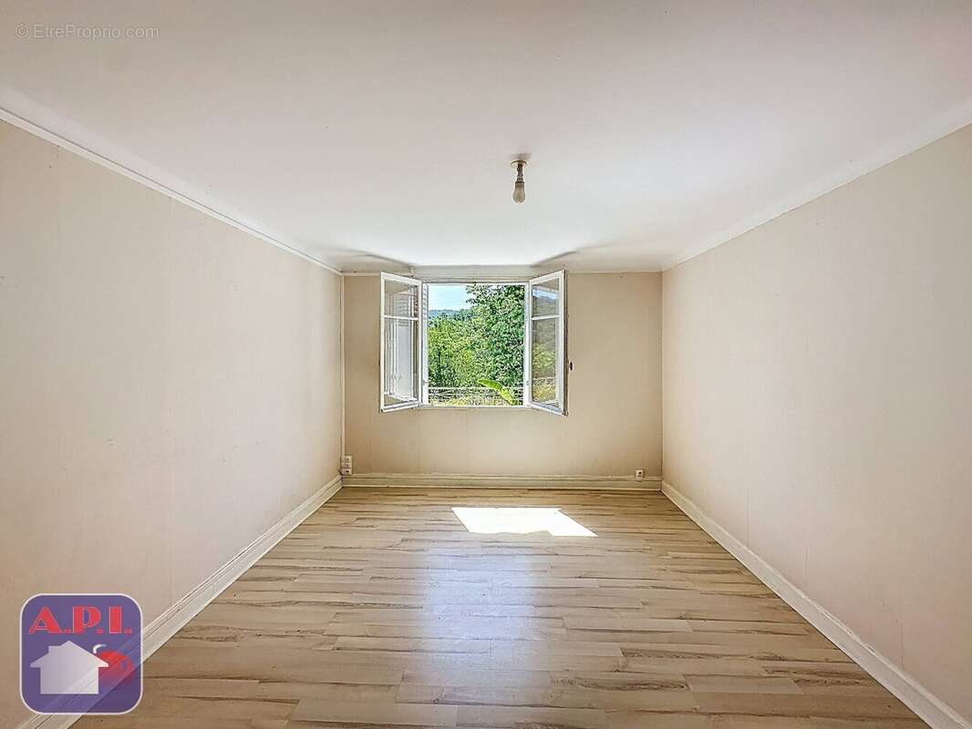 Maison 230 m² à Saint-Girons  - photo 9
